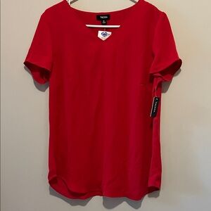 Women’s Tacera Scarlet Short Sleeve V-Neck Top